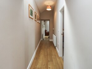 Interior - Coetsiws, Clynnog Fawr (Caernarfon)
