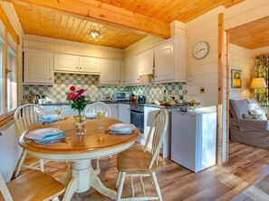 Dining - Apple Tree Lodge, Swarland (Morpeth)