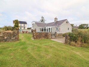 Exterior - Porth Awyr, Aberdaron (Pwllheli)