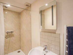 Shower - Millstone Cottages - Granary Cottage, Westbury (Shrewsbury)