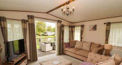 22 Yealand, Carnforth
