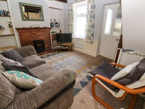 Living area - Brick Cottage is in The Lizard (Helston)