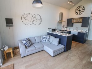 Living area - Little Shelve Barn, Bishop's Castle (Shrewsbury)