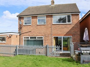Outdoor dining - 315 Filey Road, nr Scarborough (Scarborough)