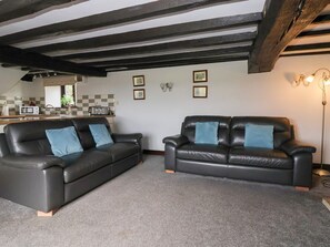 Living area - Wethercote Cottage, Helmsley (Thirsk)