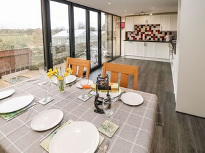 Dining - Houghton North Farm Cottage, Heddon-On-The-Wall (Newcastle upon Tyne)