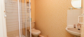 Lower Farm Annexe, Somerton