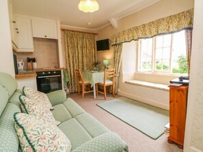 Living area - Lower Farm Annexe, Somerton (Somerton)