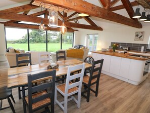 Dining - Bryn Ffynnon, Aberdaron (Pwllheli)