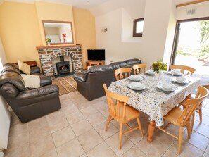 Dining - Hill Top Farm Cottage, Narberth (Narberth)