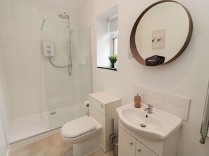 Shower - The Bakery, Belford, Northumberland (Belford)