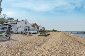 Beach - West Sea View No 5 , Yarmouth (Yarmouth)