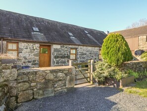 Exterior - Beudy Bach, Y Felinheli (Caernarfon)