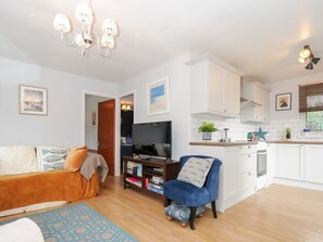 Living area - No. 1 The Heathers, Liskeard (Liskeard)