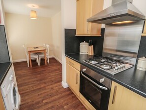 Private kitchen - No. 2 Low Hall Cottages, Scalby (Scarborough)