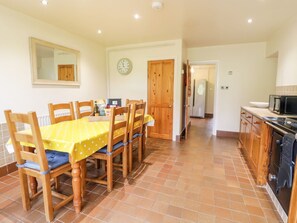 Dining - Charming Groes Lwyd Home Awaits (Corwen)