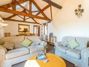 Living area - Parrs Meadow Cottage, Pitchford (Shrewsbury)