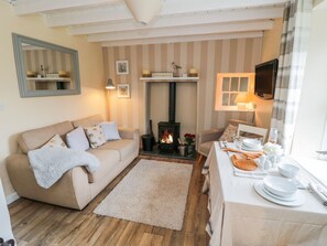 Living area - Pheasant Cottage, Danby (Whitby)