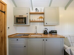 Private kitchen - Acorn, Bleadon, Somerset (Weston-super-Mare)