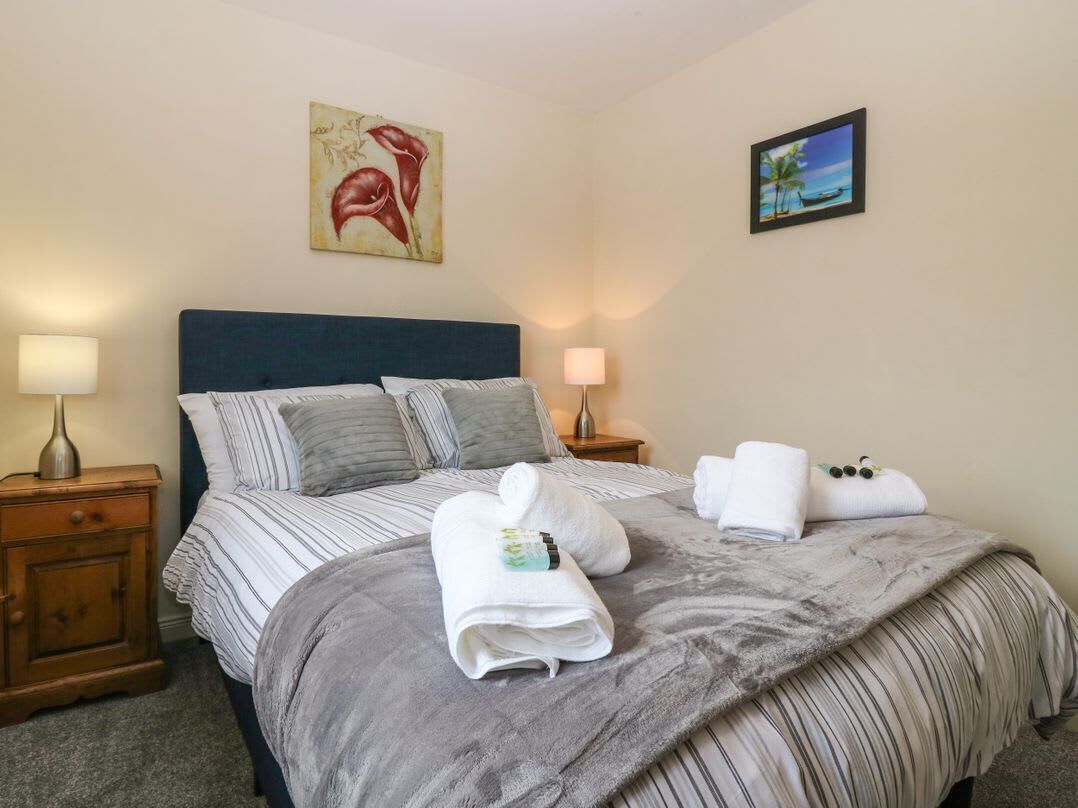 4 bedrooms, WiFi