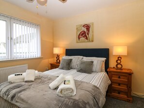 Room - 1 Donalds Lane, Dundee, Angus. (Dundee)