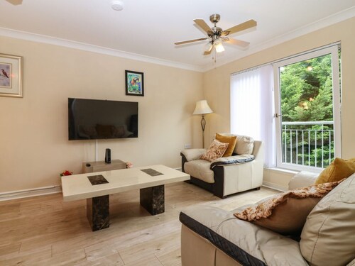 1 Donalds Lane, Dundee, Angus.