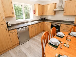 Private kitchen - The Mariners rests in Coverack (Helston)