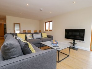 Living area - ROSE LODGE, open-plan, WiFi, in Sheriff Hutton (United Kingdom)