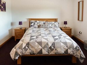 Room - Schoolhill Croft, Ellon (Ellon)