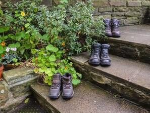 Property grounds - Heather Corner, Haworth (Keighley)