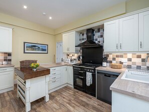 Dishwasher, high chair - Abbey Lodge, Llandudno, Conwy. (Llandudno)