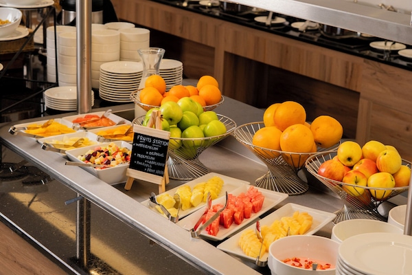 Petit déjeuner buffet
