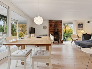 House | Interior - 4 Star Holiday Home in Farvang (Farvang)