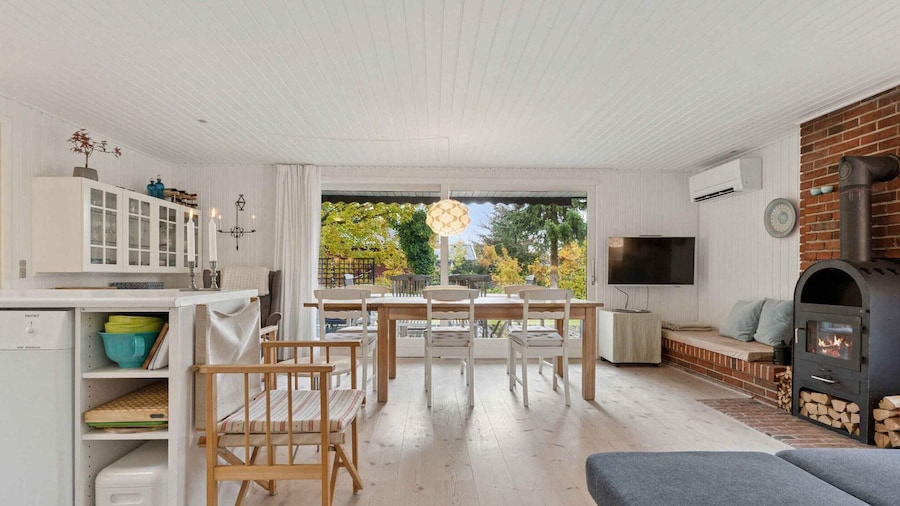 4 Star Holiday Home in Farvang