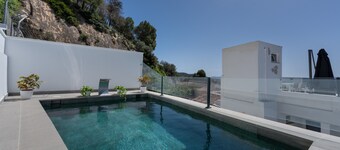 Luna Room with Double Whirlpool Bath