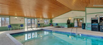 Garrison Inn & Suites