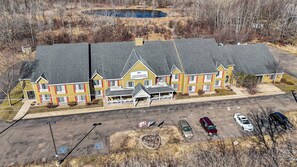 Exterior - Garrison Inn & Suites (Garrison)