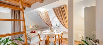 Karlsbad Apartments