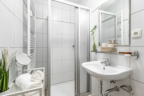 Comfort Apartment, 1 Bedroom, Kitchen | Bathroom - Karlsbad Apartments (Karlovy Vary)