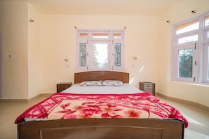 Deluxe Double Room, Garden View - Forest Rest House Habban (Rajgarh)