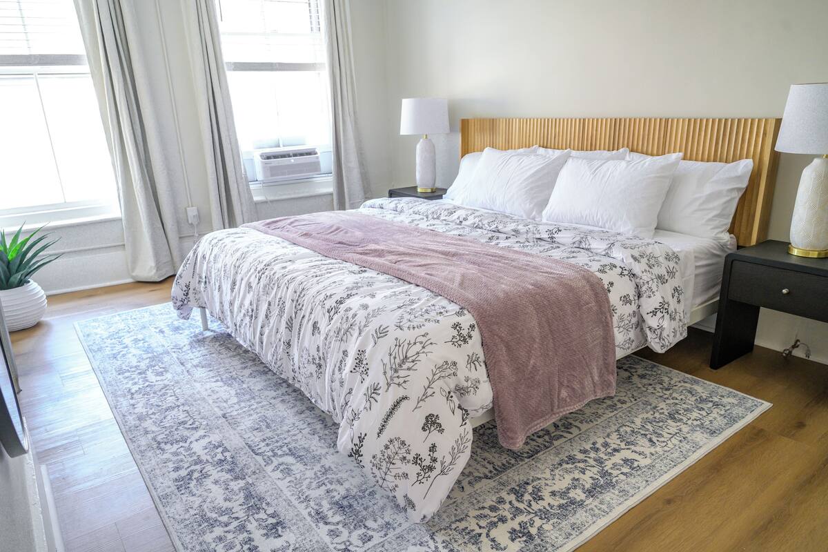 Family Apartment, Kitchen, City View | Property amenity