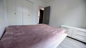 Room - Superb apartment with large garden (Bandol)