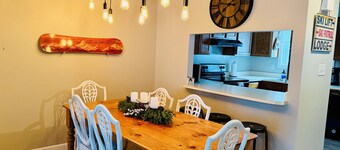 3-bedroom townhome in charming Woodstock welcomes you. Close to everything