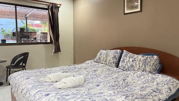 Habitación doble superior | Wifi gratis y ropa de cama