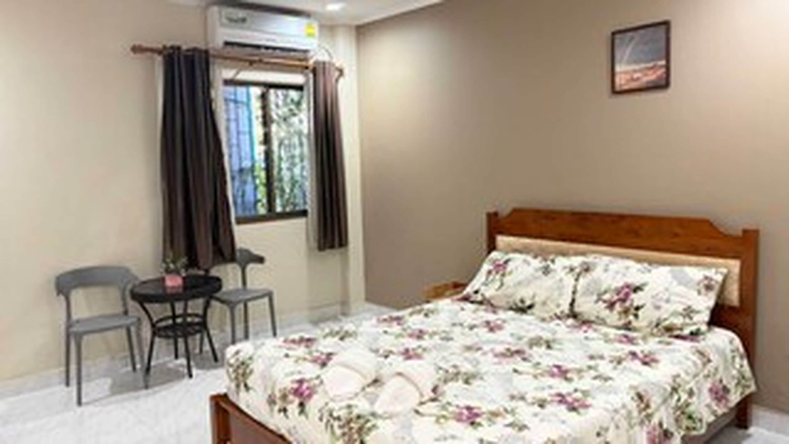 Habitación doble estándar | Wifi gratis y ropa de cama 