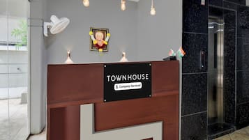 House | Reception