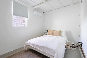 2 habitaciones, cuna de viaje, wifi gratis y ropa de cama 