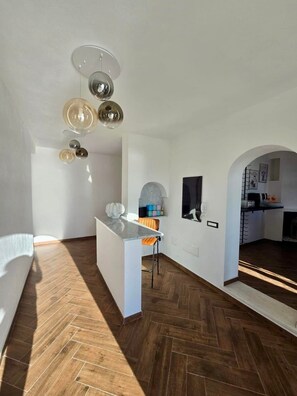 Interior - Room in Seafront Luxury Villa (Quartu Sant'Elena)