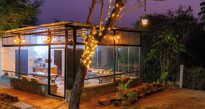 ALAYA STAYS KHADE FARMS 4BHK PetFriendly