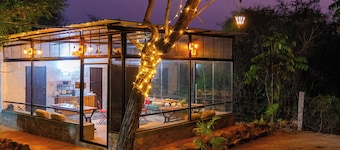 ALAYA STAYS KHADE FARMS 4BHK PetFriendly